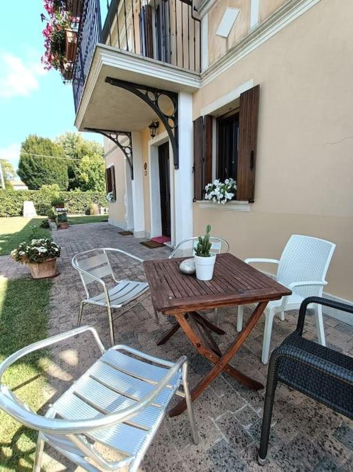 B&B We Care Appartamento Lendinara Екстериор снимка