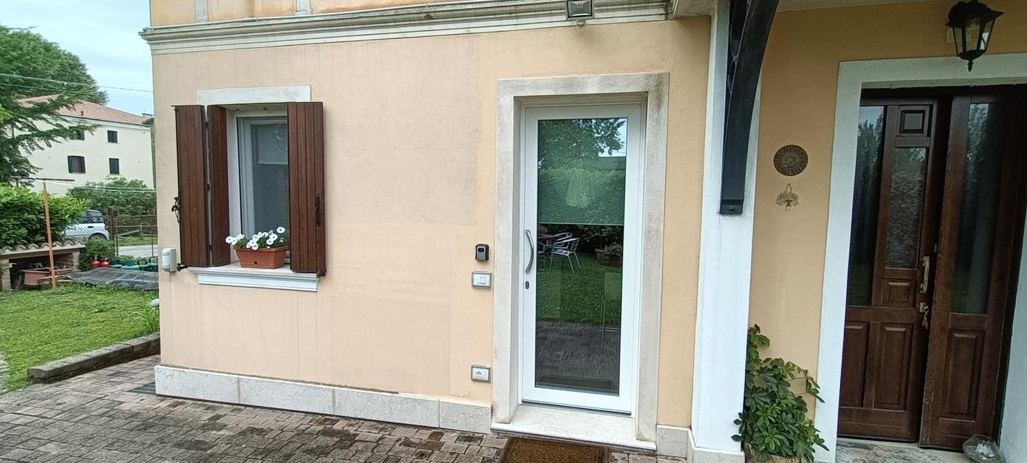 B&B We Care Appartamento Lendinara Екстериор снимка